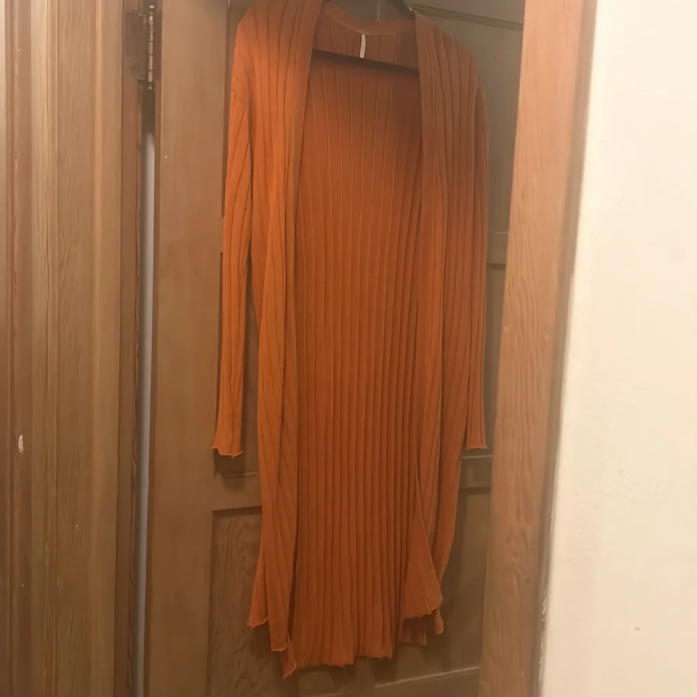 NWOT 🏷️ FREE PEOPLE burnt orange clay cardigan kimono sweater